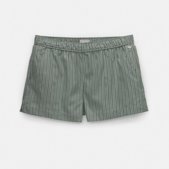 Pull & Bear Striped boxer shorts NWOT size medium - Picture 1 of 6